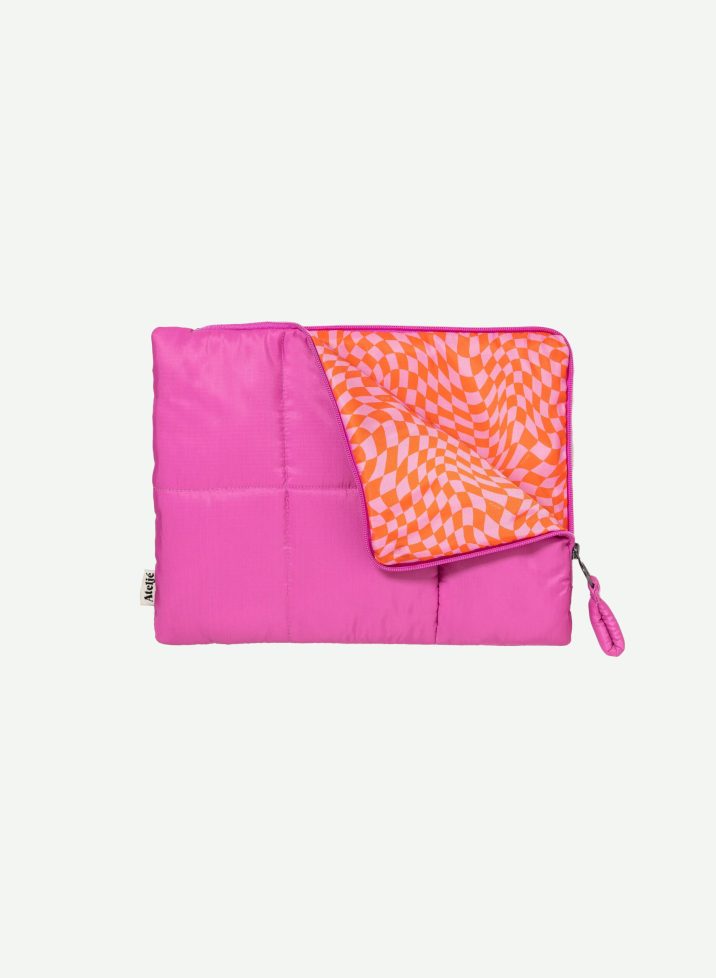 Laptop-Sleeve-Pink-Atelje-scaled-1.jpg