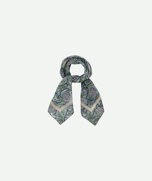 Light_Blue_Swirl_Scarf-Light-TN240151-Light_Blue