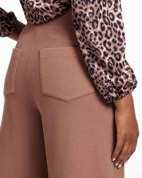 Luz honeycomp trousers Bruin Studio Anneloes1