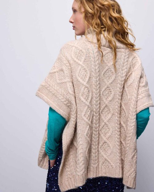 Poncho cable knit Ecru Summum Woman2