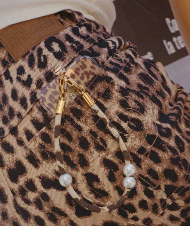 Phone Cord Short Posh Spice Ateljé bruin leopard