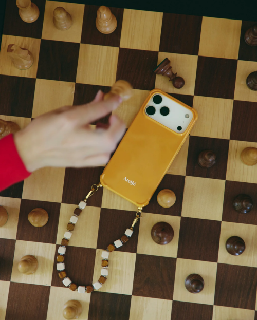 Recycled iPhone case - no cord | Apricot