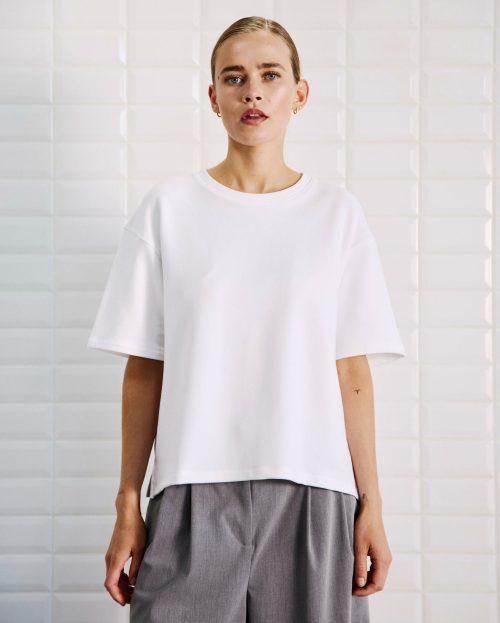 T-shirt Indra Wit With Black studio lab