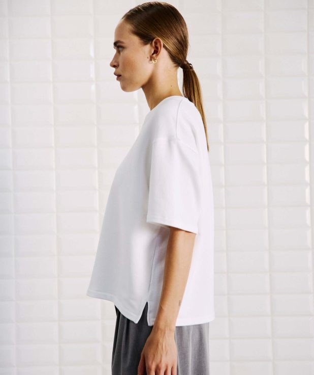 SLTINDRA_SS_TEE_White00004-scaled