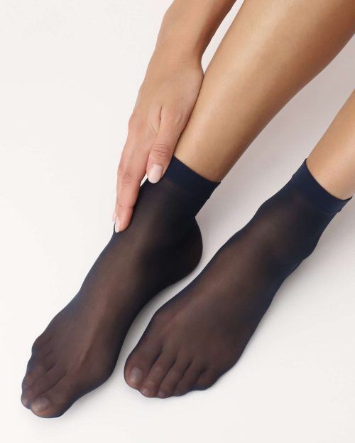 Sok-Petit-20-Black-Oroblu.jpg