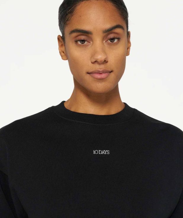 Sweater Logo Black 10Days