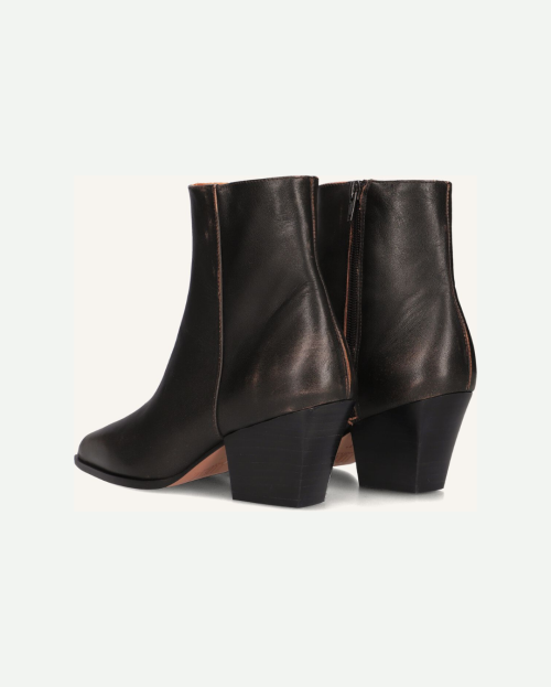 Toral Shoes Scarlet