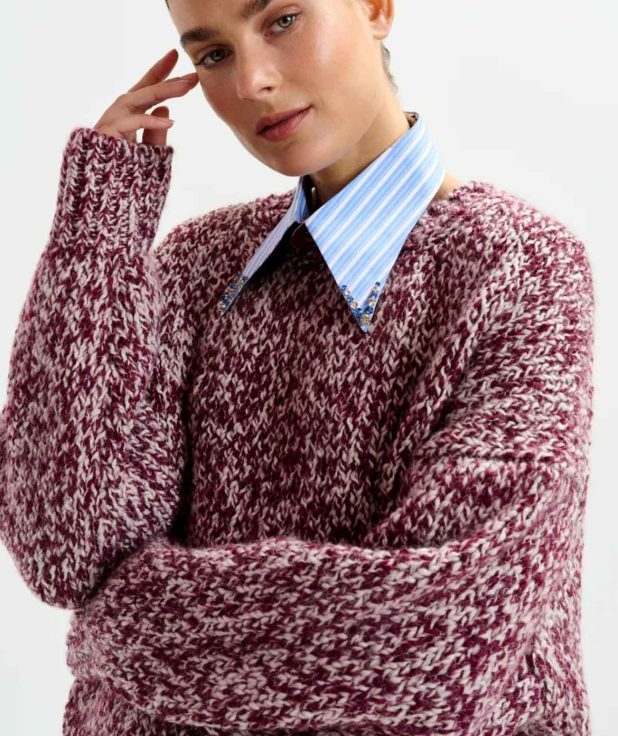 Sweater Izura Bordeaux Essentiel Antwerp 2