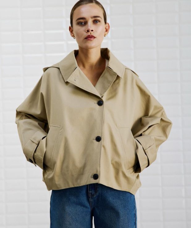 Jacket Lalaia Beige With Black