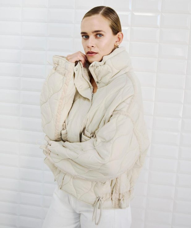 Wblalba_Quilted_Jacket_Rainy_Day00009