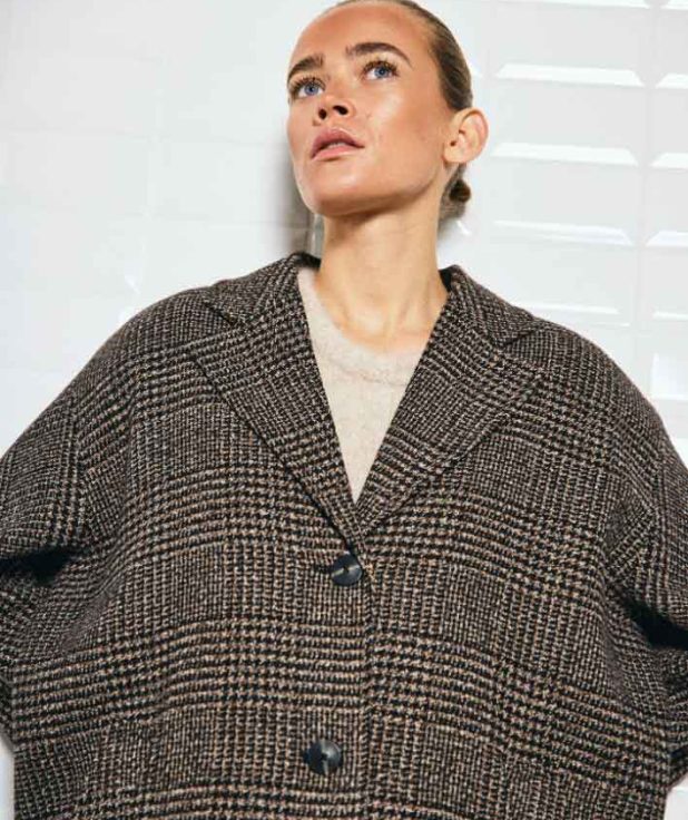 Wblvista_Checked_Coat_Brown_Prince_Of_Wales6