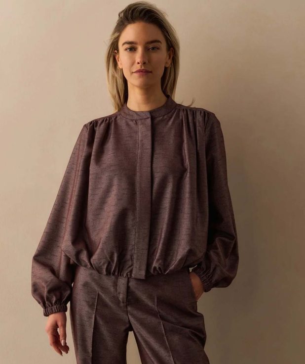 balloon-shaped-blouse-jacket-with-stand-up-collar