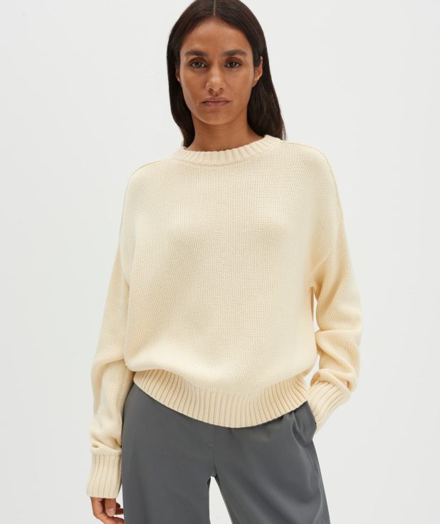 beige-geel_fijngebreide-trui_dames_tiruna_someday_voorkant