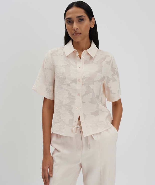 beige_over shirt blouse_ladies_zlorala_someday_front_1