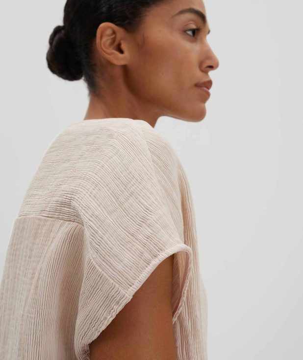 beige_shirt-blouse_ladies_zlamea_someday_detail-1_1