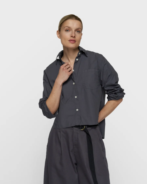 cropped shoulder blouse