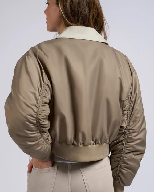 bomber-jacket-with-trenchcoat-details-and-pleated-sleeves-timber-wolf-brown_6d01a0e2-3817-4804-b303-012bb7e2f7f9