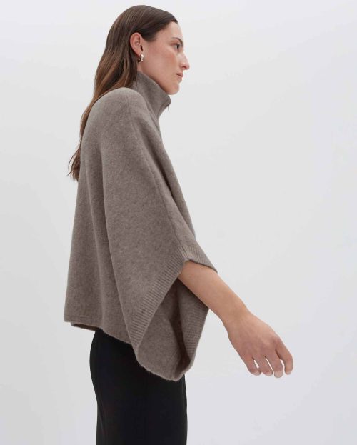 bruin_cape_dames_brialo-cape_someday_zijkant_2