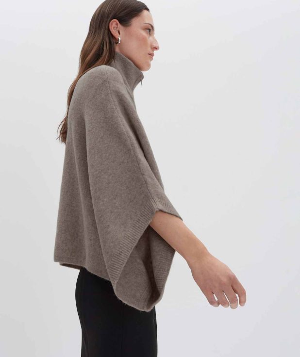 bruin_cape_dames_brialo-cape_someday_zijkant_2