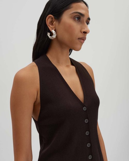 bruin_gebreide-bodywarmer_dames_tabriela_someday_detail-1_1