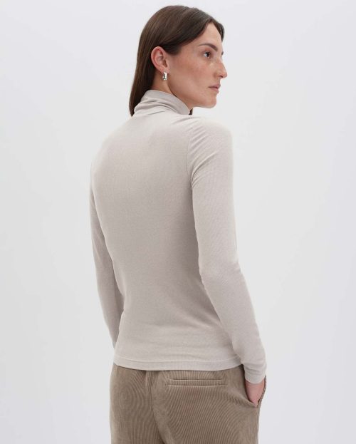 brown_long-sleeve_ladies_kavery_someday_back 2