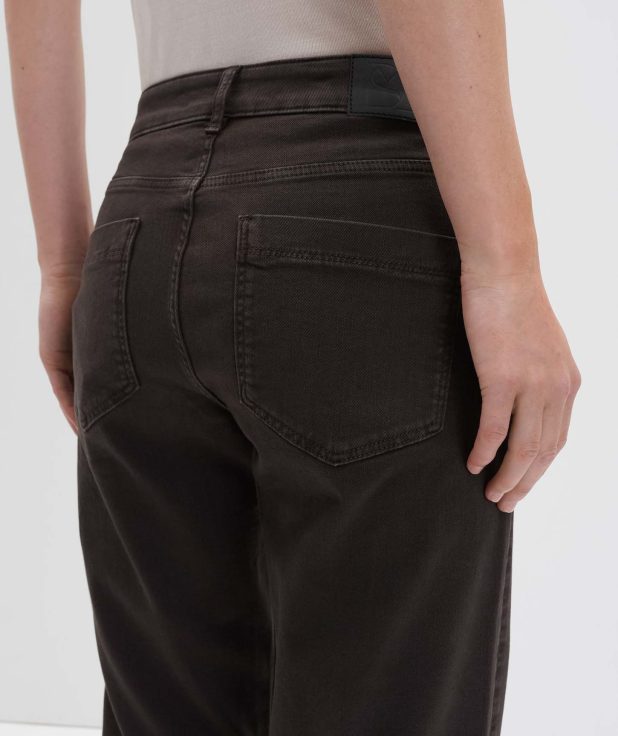 bruin_straight-jeans_dames_carie-straight_someday_detail-1