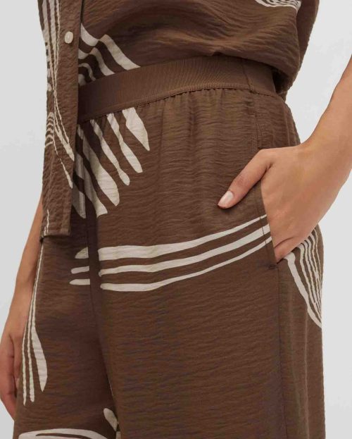 bruin_wide-leg-pants_dames_cevil-leaf_someday_detail-1