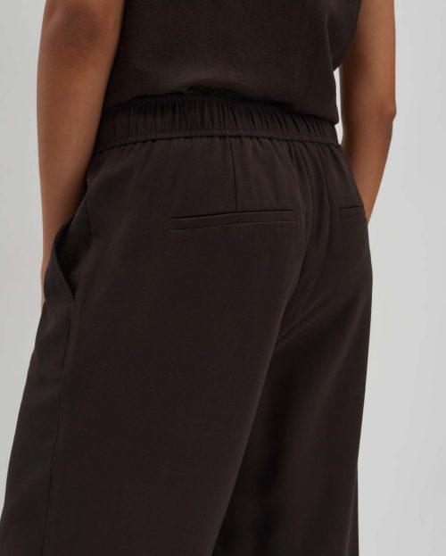 bruin_wide-leg-pants_dames_cevil-lines_someday_detail-1_1