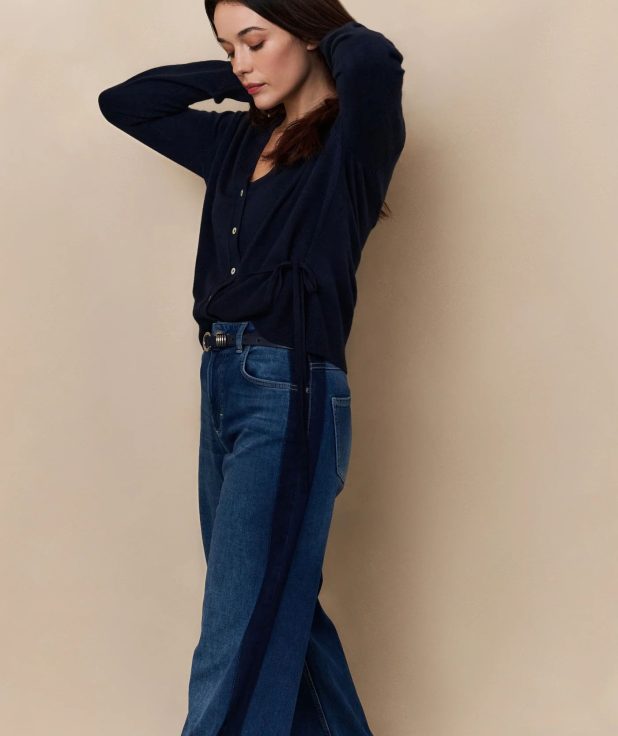 cardigan-with-v-neck-and-tie-waist_4cda3370-662c-455d-8699-08280d9c3fe3
