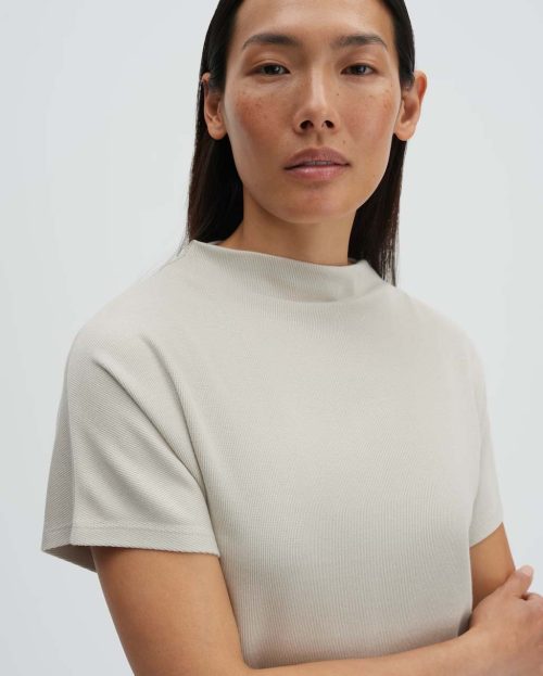 grijs_geribd-shirt_dames_kumea_someday_detail-1