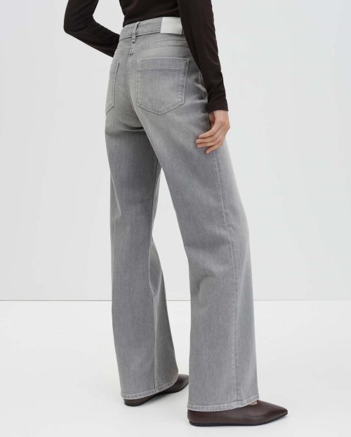 grijs_long-flared-jeans_dames_carie-iconic-185_someday_achterkant