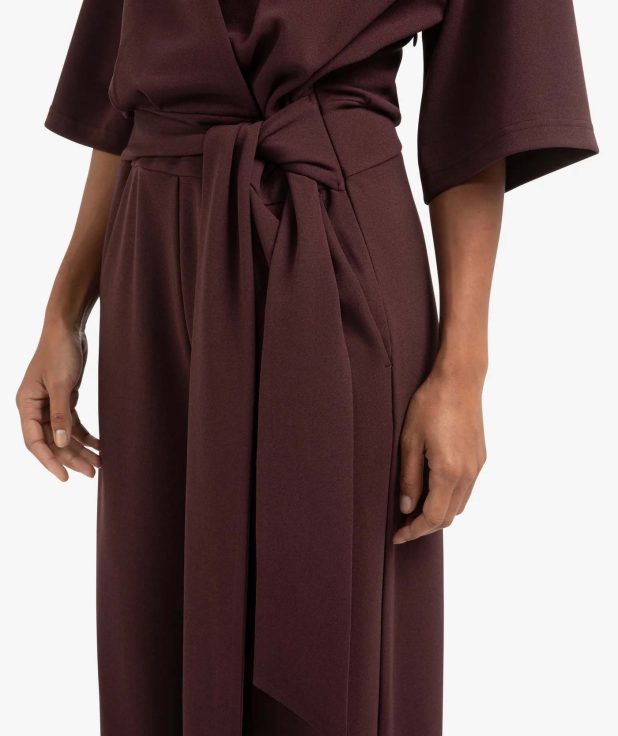 jersey-jumpsuit-with-short-sleeves-and-tie-belt-1_97974f51-4e9f-4c85-aa30-18e0ef9f776c