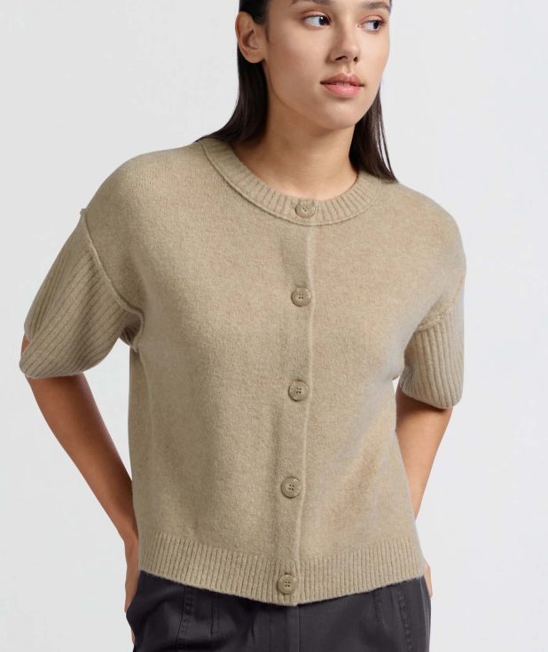 knitted-cardigan-with-wide-short-sleeves-and-loose-fit