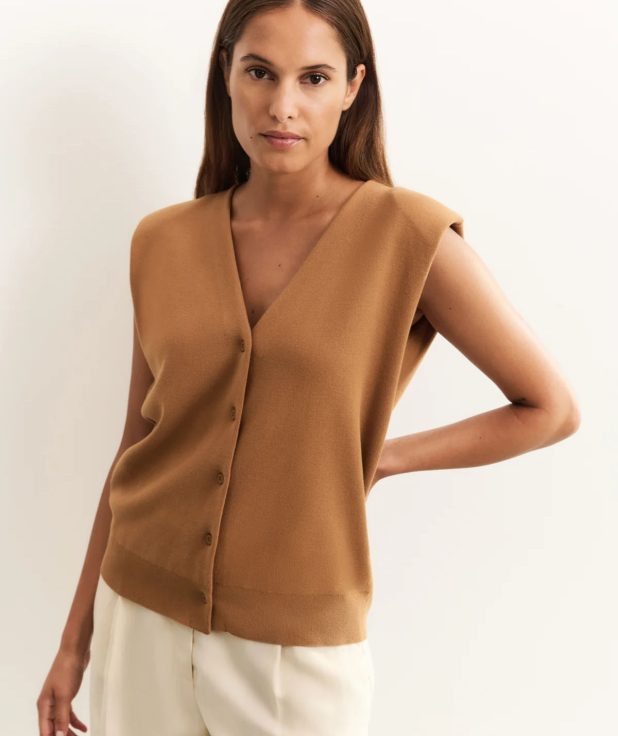 Spencer Chipmunk Brown Yaya knitted