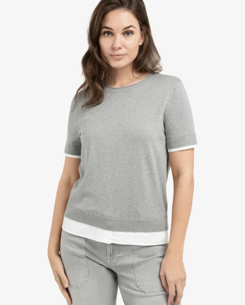 knitted-top-with-short-sleeves-and-double-blouse-hem-1.jpg