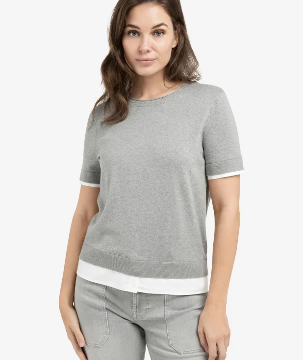 knitted-top-with-short-sleeves-and-double-blouse-hem-1.jpg
