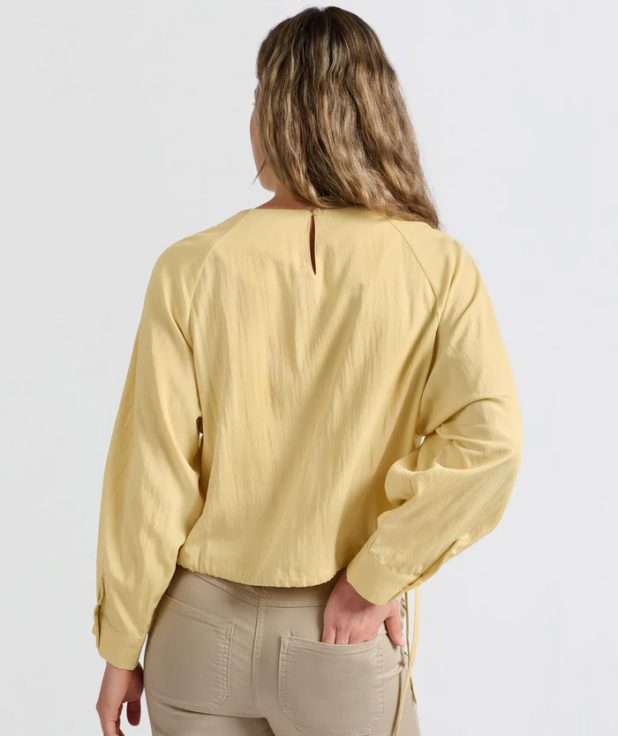 long-sleeve-top-with-drawcord-and-loose-fit-1_6bdb4f9f-470b-4aad-9d6e-ef71635cc2ff