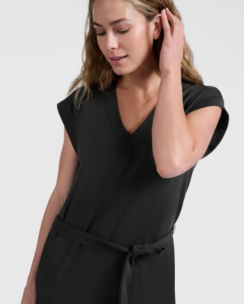 long-t-shirt-dress-with-v-neck-and-belt