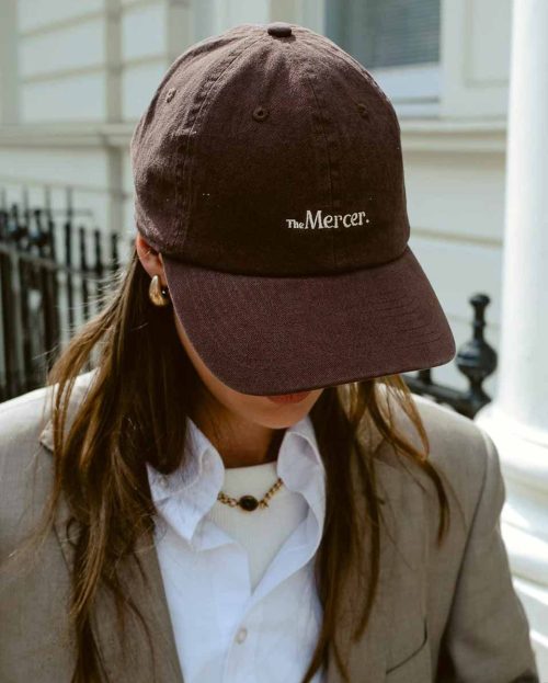 The Mercer Cap Brown pet bruin