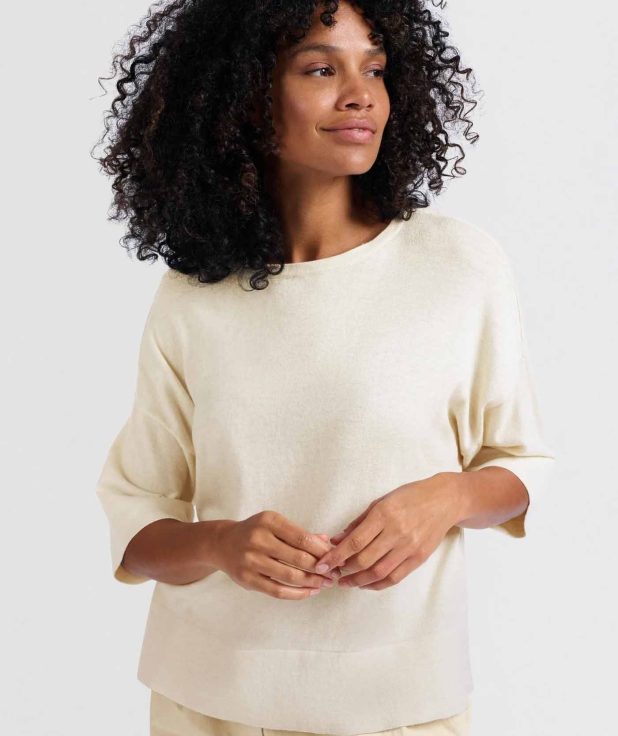 oversized-fine-knitted-t-shirt-with-mid-length-sleeves_7dbb3870-8285-453d-a903-3357e743bb12