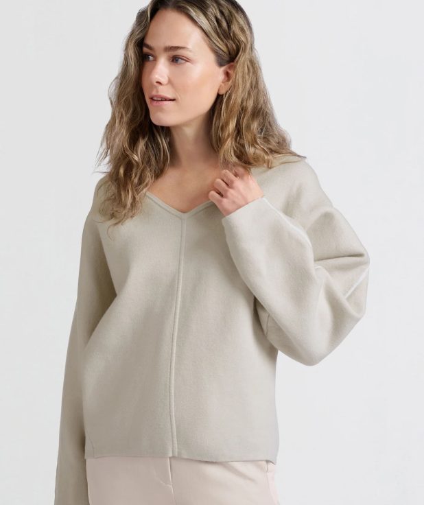 oversized-sweater-with-v-neck-and-long-sleeves-pumice-stone-beige_af33bf4e-f53f-42b7-96eb-63b4450c3d23