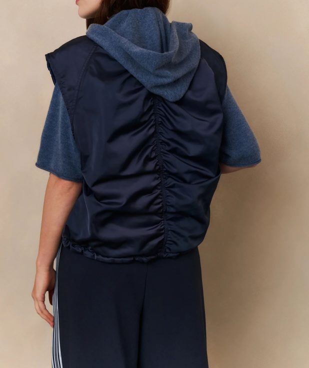 reversible-padded-bodywarmer-with-zip-closure_259e9450-52aa-479a-8635-1ae08e5fd64a