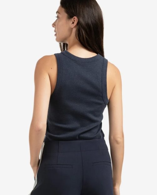 ribbed-singlet-with-round-neck-and-subtle-shimmer_a24f951e-d629-4798-90c9-5a2b1ce02d97