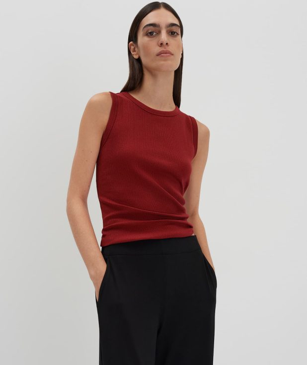 Top Kleanne Rood Someday ruby red