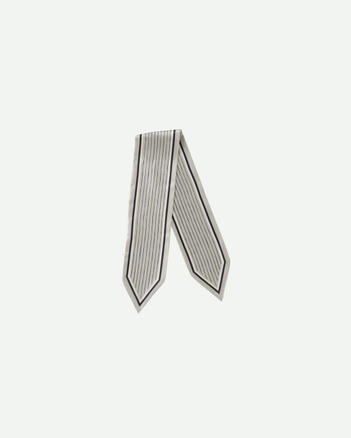 scarf-with-fine-stripes-and-glossy-finish-1_456a7069-ae01-45da-b9fd-f27f0f757663