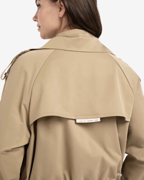 short-bomber-jacket-with-trench-details_790a5cfe-e67f-4766-9742-438e160838dc