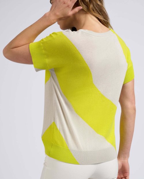 short-sleeve-sweater-with-diagonal-stripe-neon-yellow-dessin_e85426b0-47f2-4669-b3ae-0ef0d745dead_2878x