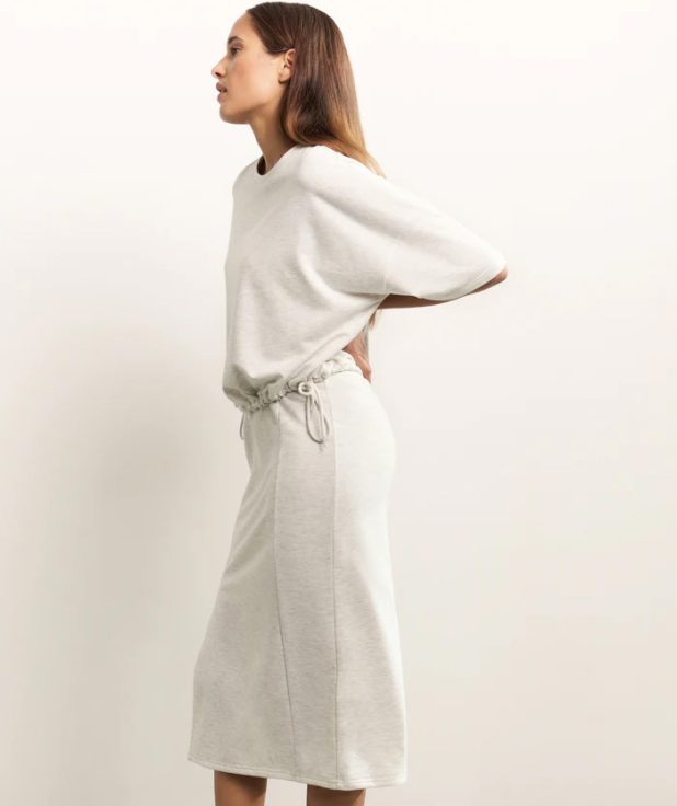 short-sleeve-sweatshirt-with-drawstrings
