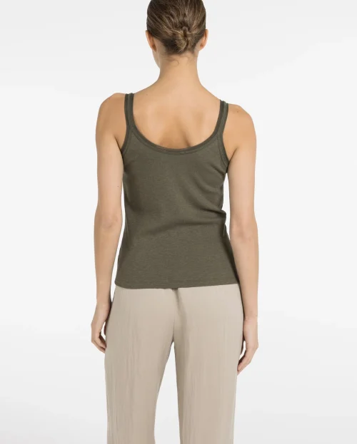 singlet-with-mesh-detail-2_4c520f05-04fe-4098-a14b-b36a18fdd96d.jpg