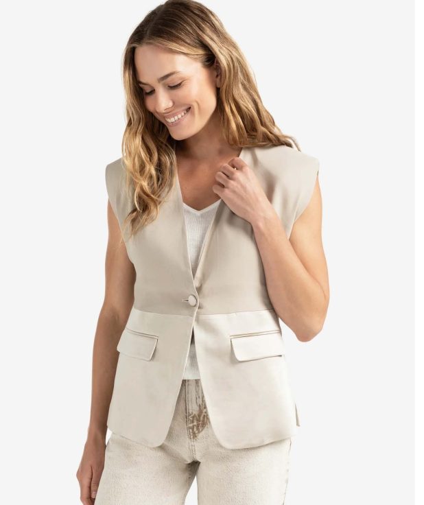 Blazer Satin Silver Lining Yaya beige mouwloos